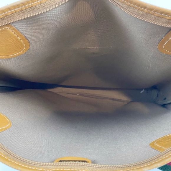 Vintage Gucci Tan Canvas Shoulder Bag - 14" x 16" x 3” - Picture 7 of 10